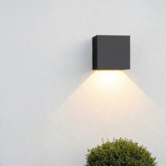 Aplique Solar Led 800 Lumenes Con Detector Movimiento / Crepuscular Protección IP65